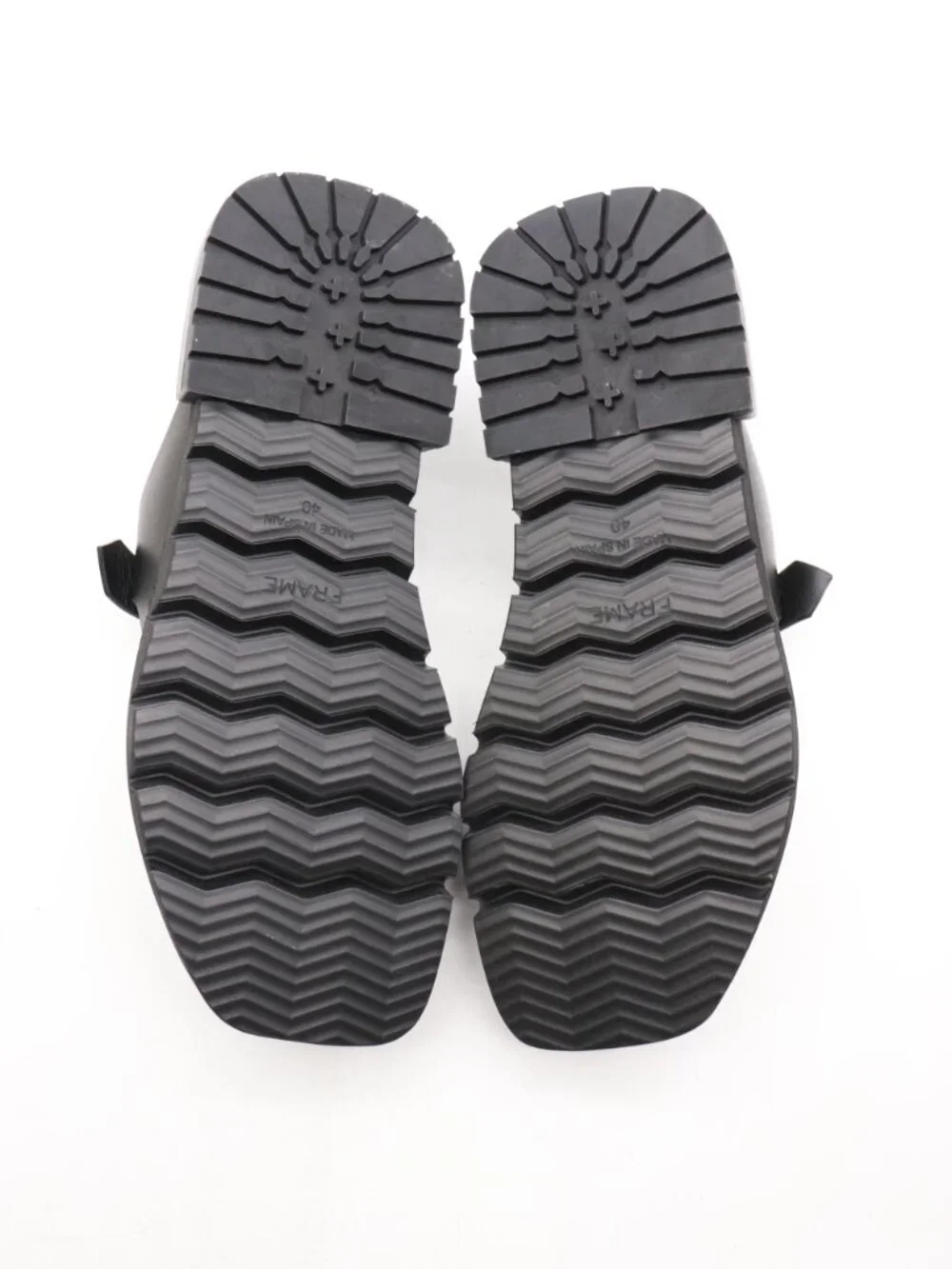 Frame LE Hayden Women's Size EU 40 Sandals Studs Modern Platform Black Leather